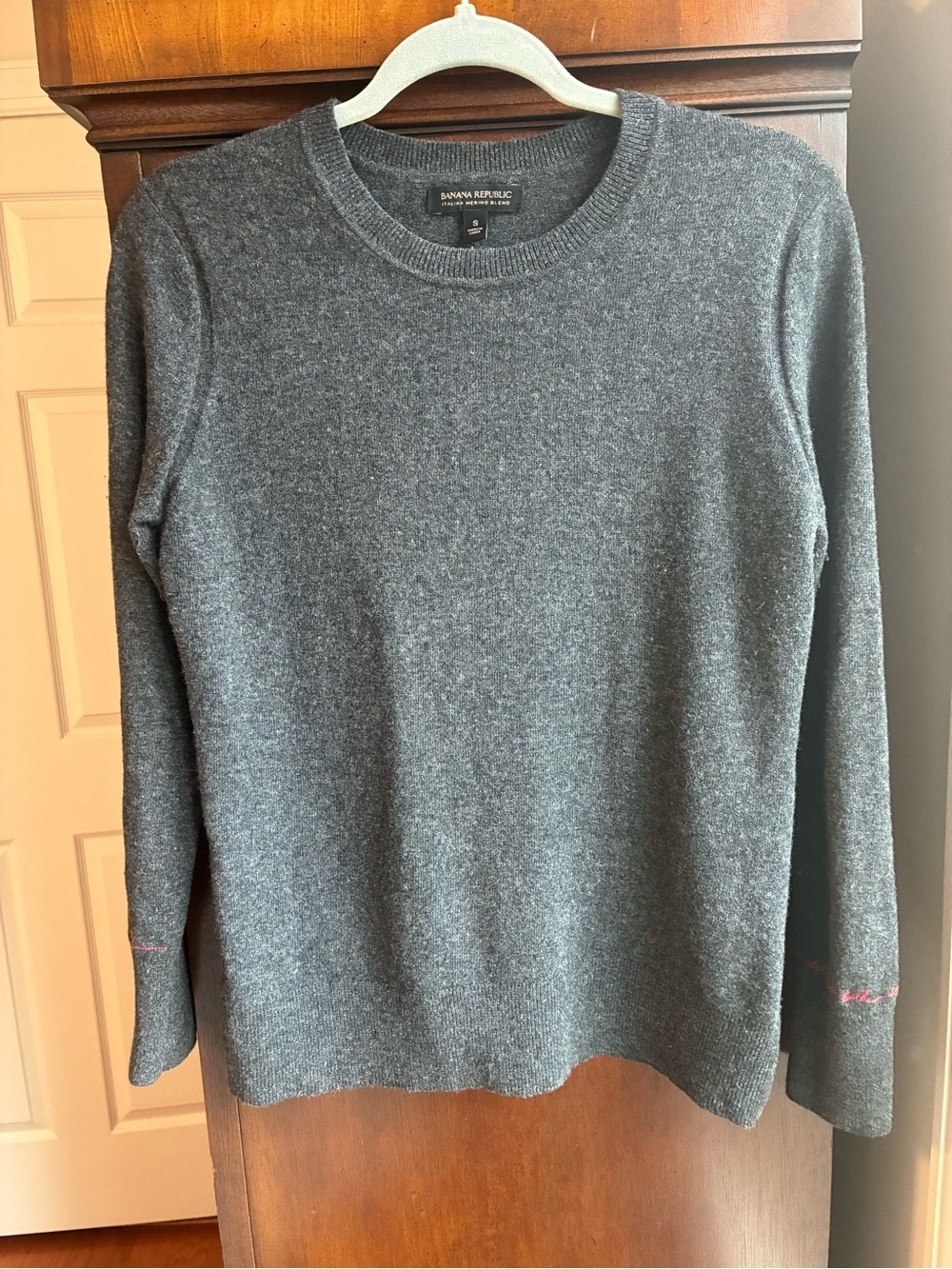 Banana Republic Italian Merino Blend Merino Wool Crewneck Sweater Gray Small - Picture 2 of 7
